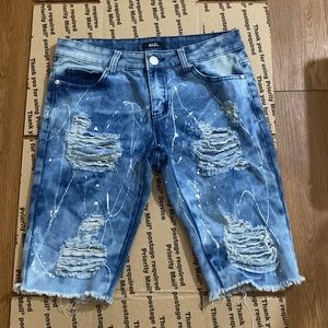 Dazl Shorts Size 5